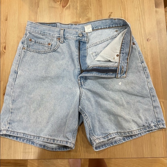 Vintage Levi’s 550 Shorts - Picture 6 of 8